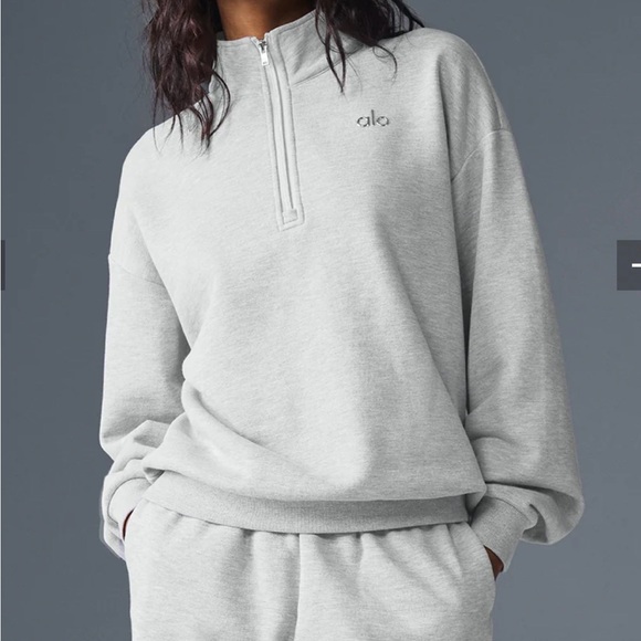 ALO Yoga Accolade 1/4 Zip Pullover - Picture 1 of 12